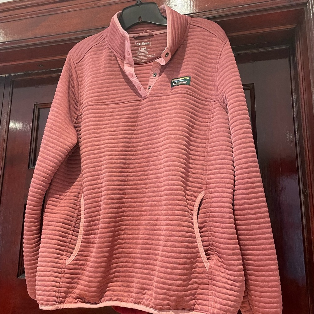 L.L. Bean Women's Pink Striped Top w/pocket